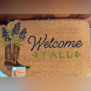 Super Cute HEB “Welcome Y'all” Bluebonnets and Boot Doormat - NWT